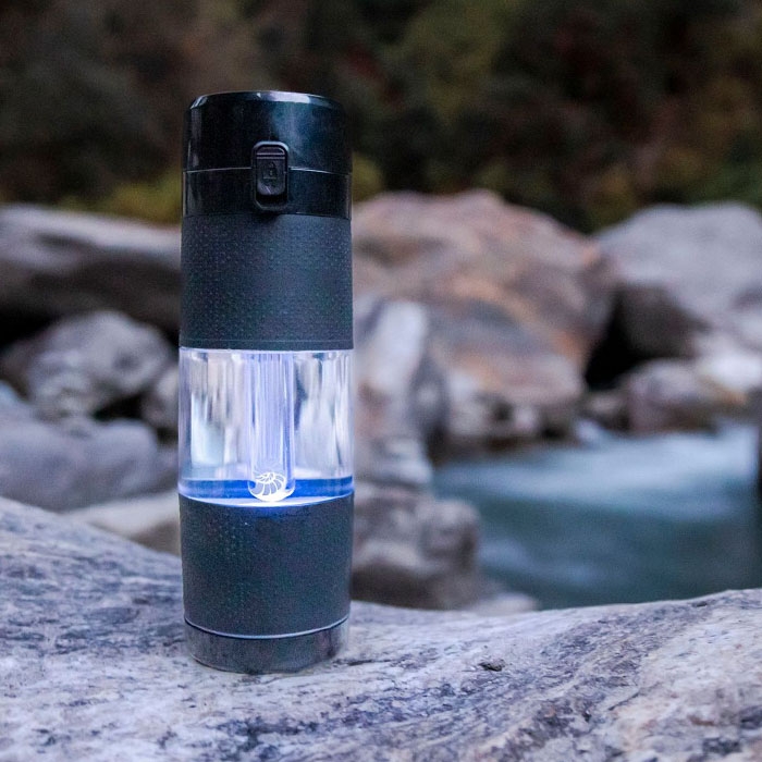 UV sterilizáló és vízszűrő kulacs 4 Fairbanks UV sterilizáló és szűrő kulacs