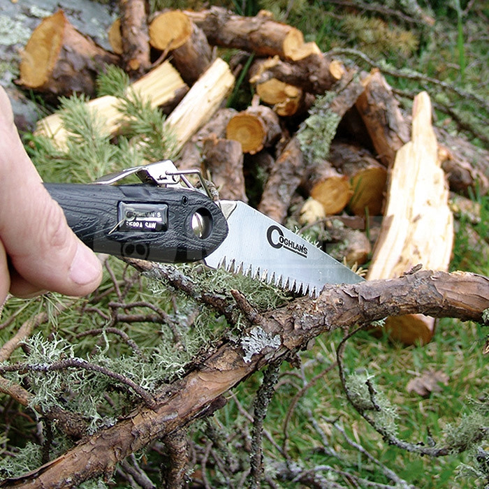 Összehajtható kézifűrész